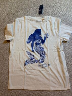 Abercrombie Girls Tee with Blue Mermaid Graphic
